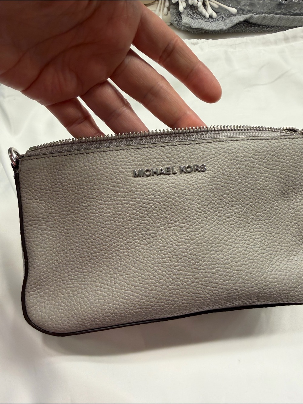 Michael Kors Pebbled Leather Wristlet in Gray